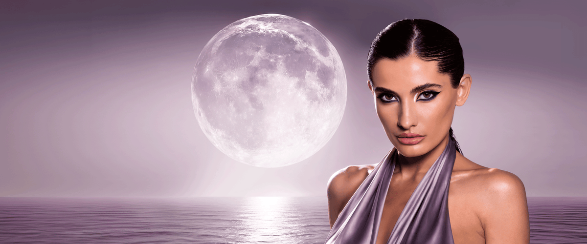 Beautyfull Moon: La collezione autunnale Wycon che cambia volto con la luce