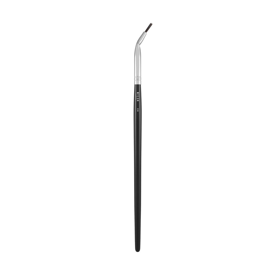 E16 SCHRÄGER EYELINER-PINSEL