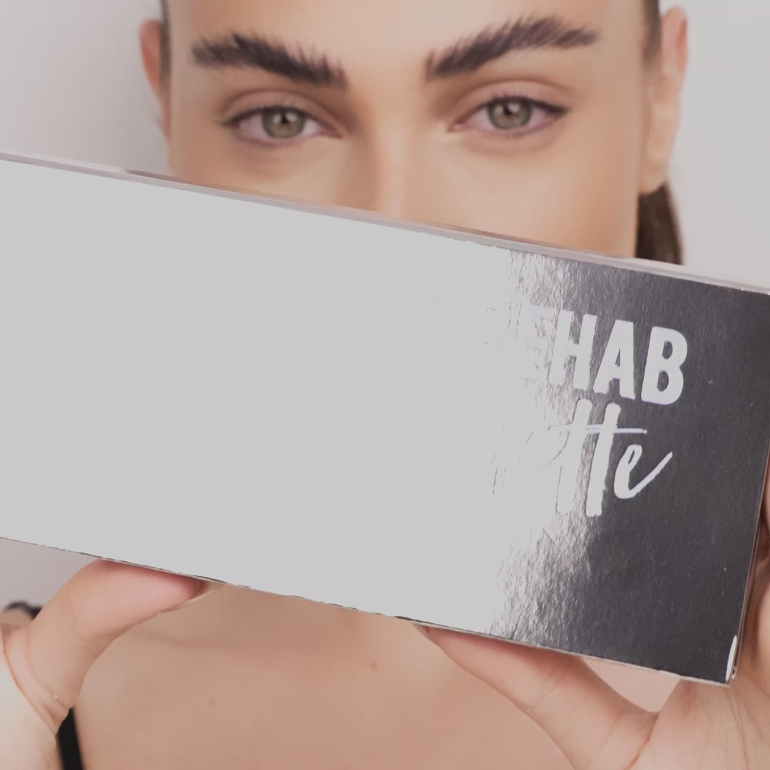 Carica il video: 