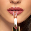 wycon_glazed-kiss-lip-lacquer_shooting%286%29